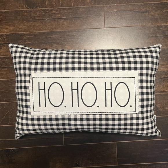 Rae Dunn Ho Ho Ho pillow - Picture 1 of 1